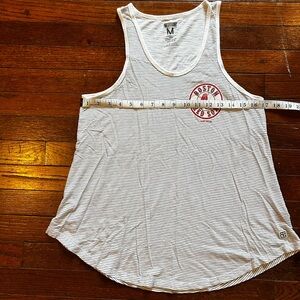 Women’s Medium tank, Tailgate brand